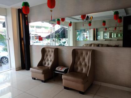 *Refurbished Home Inn 1 Hotel Taman Segar - image 20