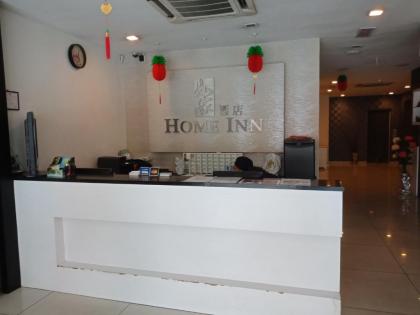 *Refurbished Home Inn 1 Hotel Taman Segar - image 9