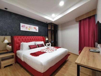 Smile Hotel Selayang Point - image 10