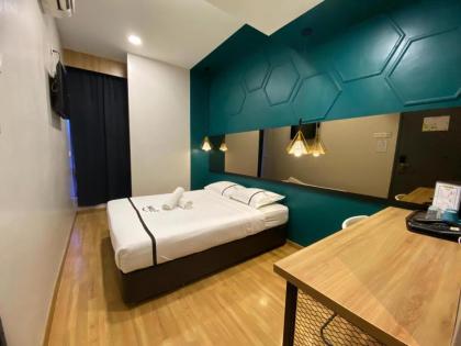 Smile Hotel Selayang Point - image 18