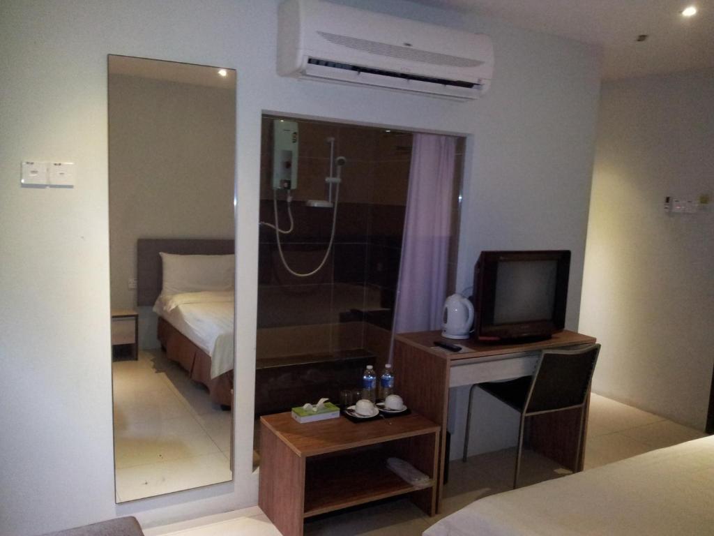 Hotel Golden View Puchong - image 2