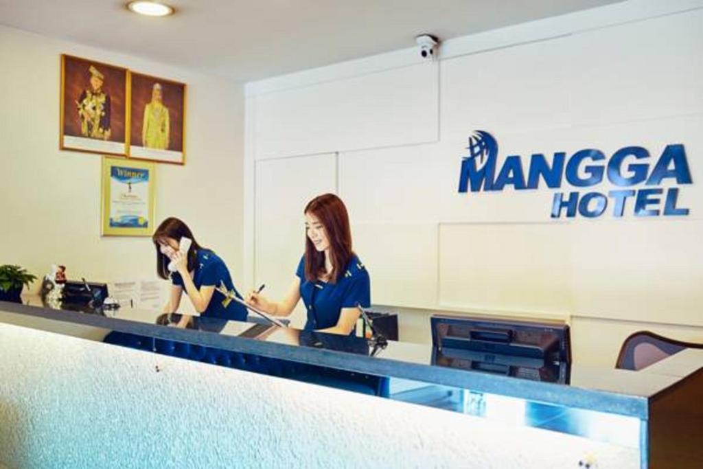 Mangga Hotel - image 2