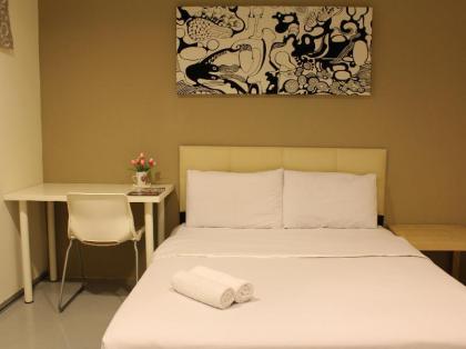 7 Star Boutique Hotel - image 19