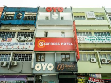 OYO 478 Q Express Hotel - image 17