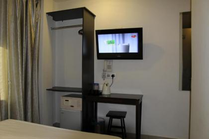 M Design Hotel Seri Kembangan - image 10