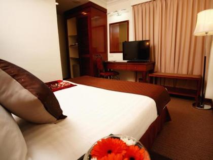 Th Hotel - Kelana Jaya - image 10