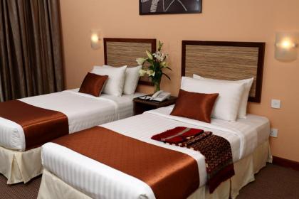 Th Hotel - Kelana Jaya - image 12