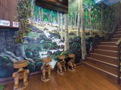 Rain Forest Hotel - image 16