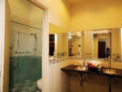 TTDI Holiday Homes - image 6