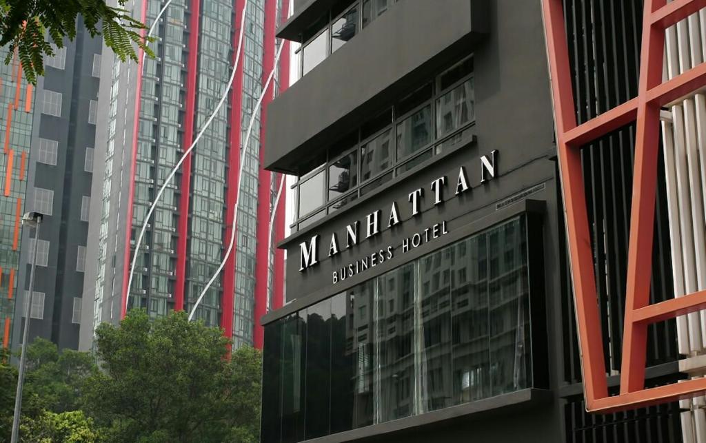 Manhattan Business Hotel Damansara Perdana - main image