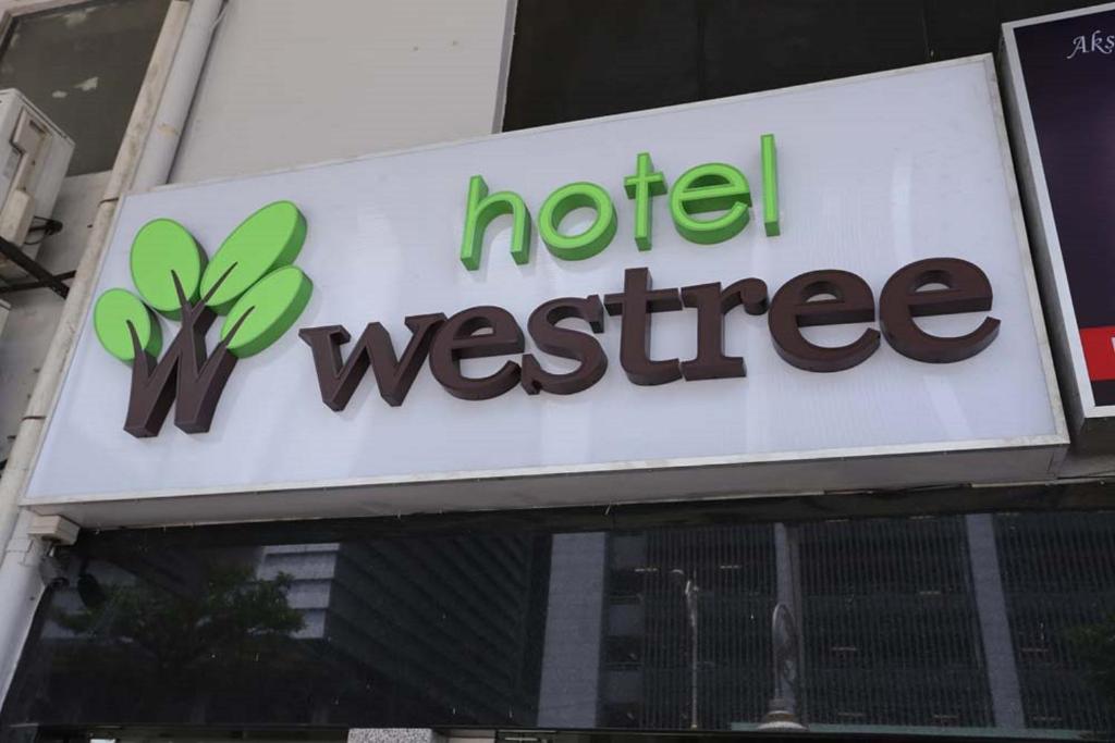 Hotel Westree - image 5