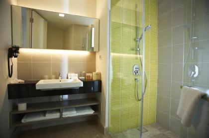 The Signature Hotel & Serviced Suites Kuala Lumpur - image 4