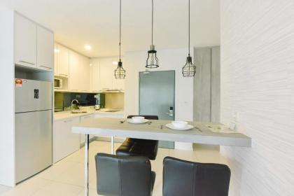 Summer Suites Residences by Subhome - image 3