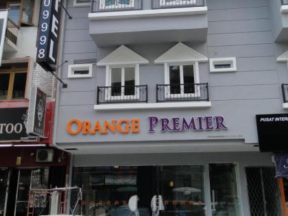 Orange Premier Hotel Taman Segar - image 15