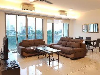 Suasana Bukit Ceylon 3 Bedroom Family Suite - image 10