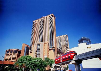 Times Square Suites Bukit Bintang - image 1