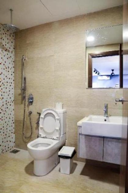 REGALIA SUITES 2BEDROOM @ PANDA RESIDENCES - image 9