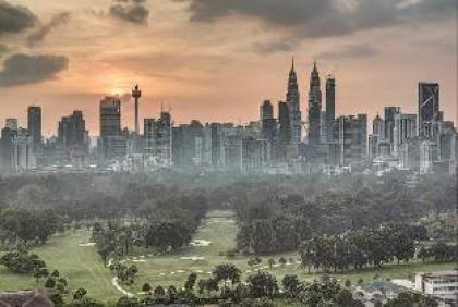 KLHome with KLCC stunning view @ TeLseHomeKL Kuala Lumpur