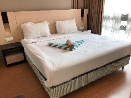 #201 Superb Two-Bedroom Studio Bukit Bintang - image 13