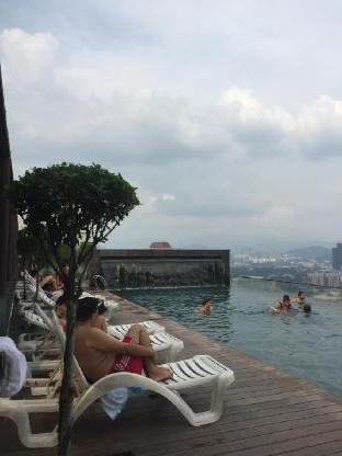 Luxury infinity pool @ Regalia Suites KL - image 5