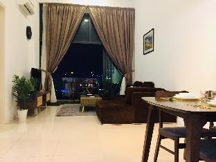 KLCC City Center View Luxury Condo Near IJN 5min - image 3