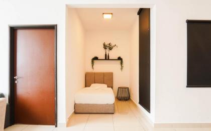 Boulevard Service Apartment at Jalan Kuching - image 21