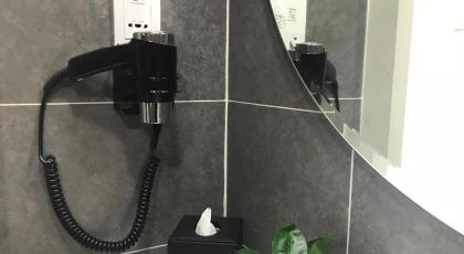 Q Hotel Damansara Perdana - image 24