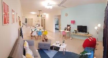 PUCHONG BIG GROUP 3ROOM 2CARPARK 5minLRT Nr Sunway - image 16