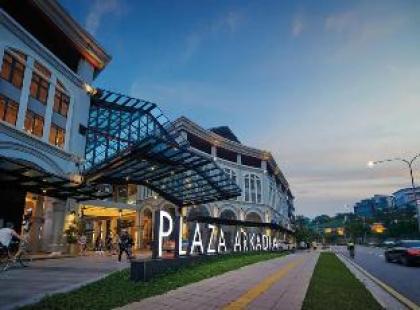 Lulu Hotel in DESA PARKCITY - image 13