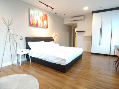 KL Home Summer Suites - image 18