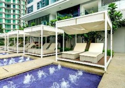 11BR Bukit Bintang KL/ Infinity Pool/ Sky Jacuzzi - image 11