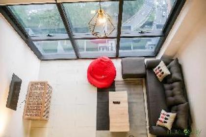 Modern and Cozy loft @ PJ ICON CITY - image 8