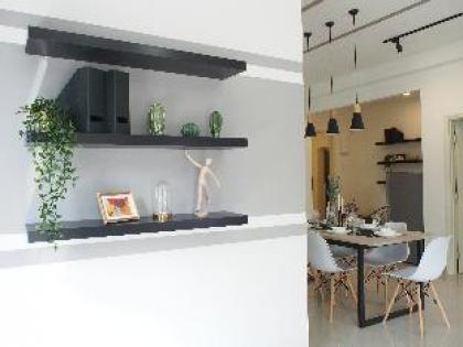 Arte Plus  3 bed 2 bath  Awarded design Homestay - image 13