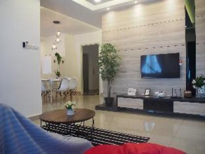 Arte Plus  3 bed 2 bath  High floor  Spacious - image 17