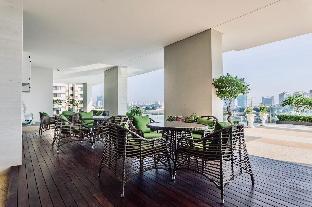 Luxury Home by MOKA | KLCC Grand Suite & Bathtub - image 5