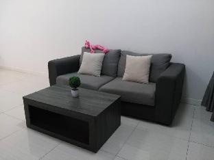 Kuala Lumpur City One Bedroom Apartment - image 2