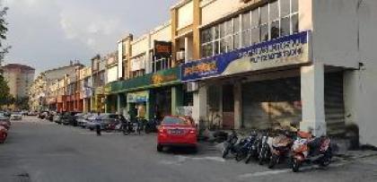 Kinrara HomeStay at the Heart of Puchong - image 2