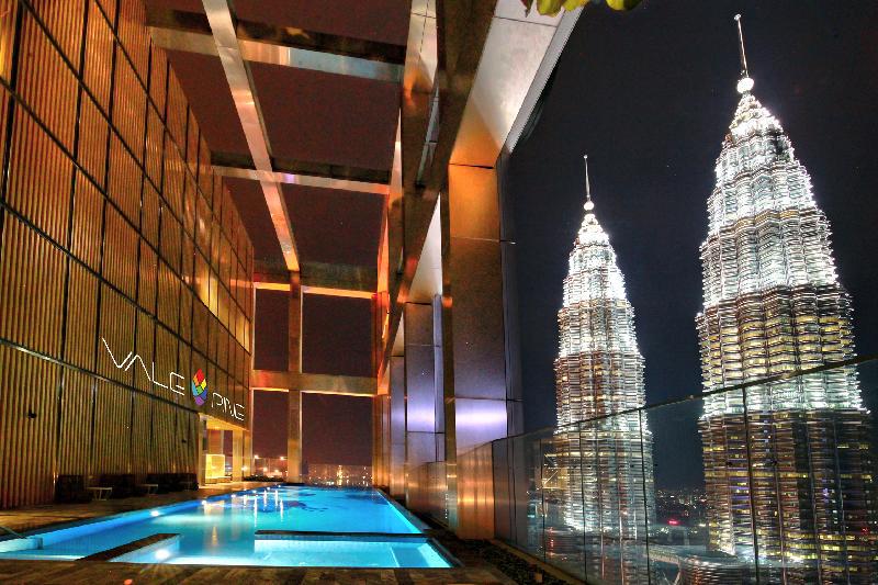 Tropicana The Residences KLCC by Luxury Suites - main image