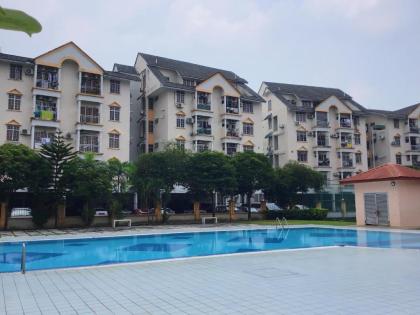 Homestay Farah Tiara Duta Kondominium Ampang Selangor - image 14