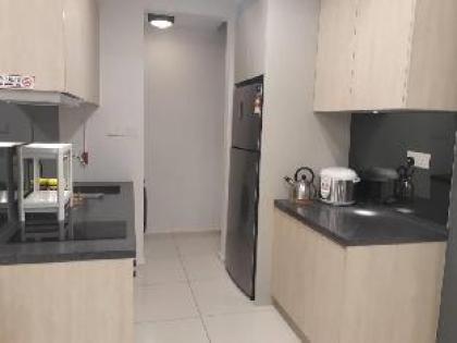 The Robertson Apartment 2 br in Bukit Bintang - image 8