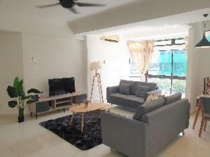 #AWESOME# Location BUKIT BINTANG 2BR Apartment - image 8