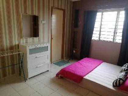 Lunique Cozy Homestay (Near Hospital Selayang) - image 13