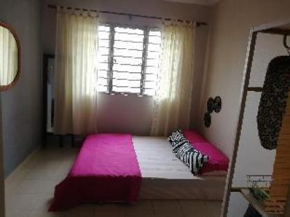 Lunique Cozy Homestay (Near Hospital Selayang) - image 3