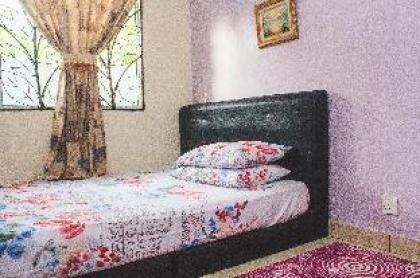 ADINIZ KLIA HOMESTAY - image 9