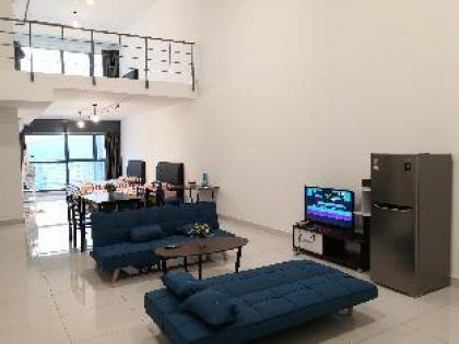 3 Towers DUPLEX KLCC@ 8 pax  Gleneagle Kuala Lumpur