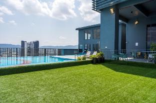 3 Towers DUPLEX KLCC@ 8 pax  Gleneagle - image 3