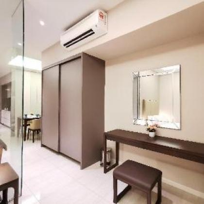 Elegant & Cozy Suite 2-4Pax at KL City - image 15