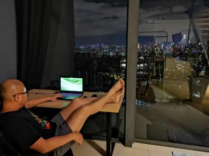 EkoCheras Balcony City View King Bed Rooftop Pool - image 28
