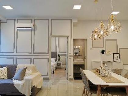 Arte Plus  2 bed 2 bath  White Theme homestay - image 9