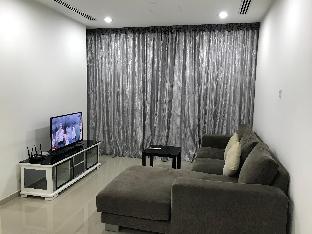 KLCC Apartment - image 2